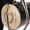 Bolsas de barril con corona de laurel