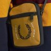 Bolsas laterales Ripstop en contraste Bolsas laterales Ripstop en contraste