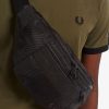 Bolsos cruzados de tricot con cinta tonal
