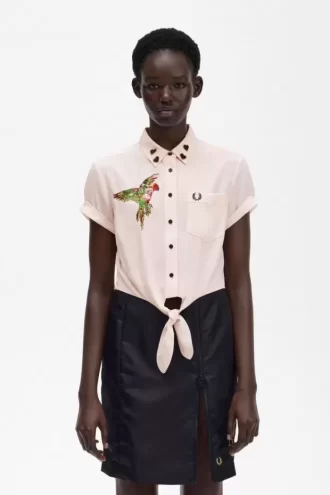 Camisa bordada con lazo para mujer