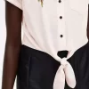 Camisa bordada con lazo para mujer Camisa bordada con lazo para mujer