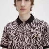 Camisa con estampado de cebra para hombre Camisa con estampado de cebra para hombre