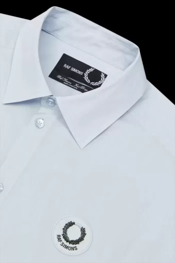 Camisa de hombre con detalle de parche de gran tamaño Camisa de hombre con detalle de parche de gran tamaño