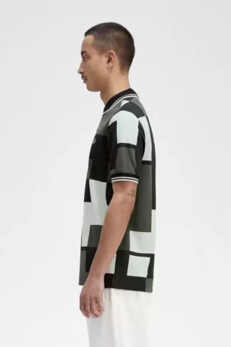 Camisa de hombre con estampado de píxeles