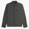 Camisa ligera con cremallera para hombre