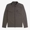 Camisa ligera con cremallera para hombre