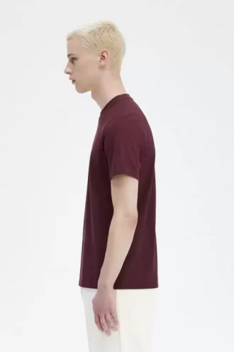 Camiseta bordada para hombre