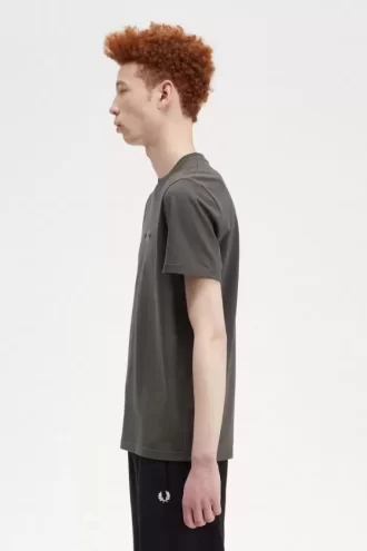 Camiseta bordada para hombre