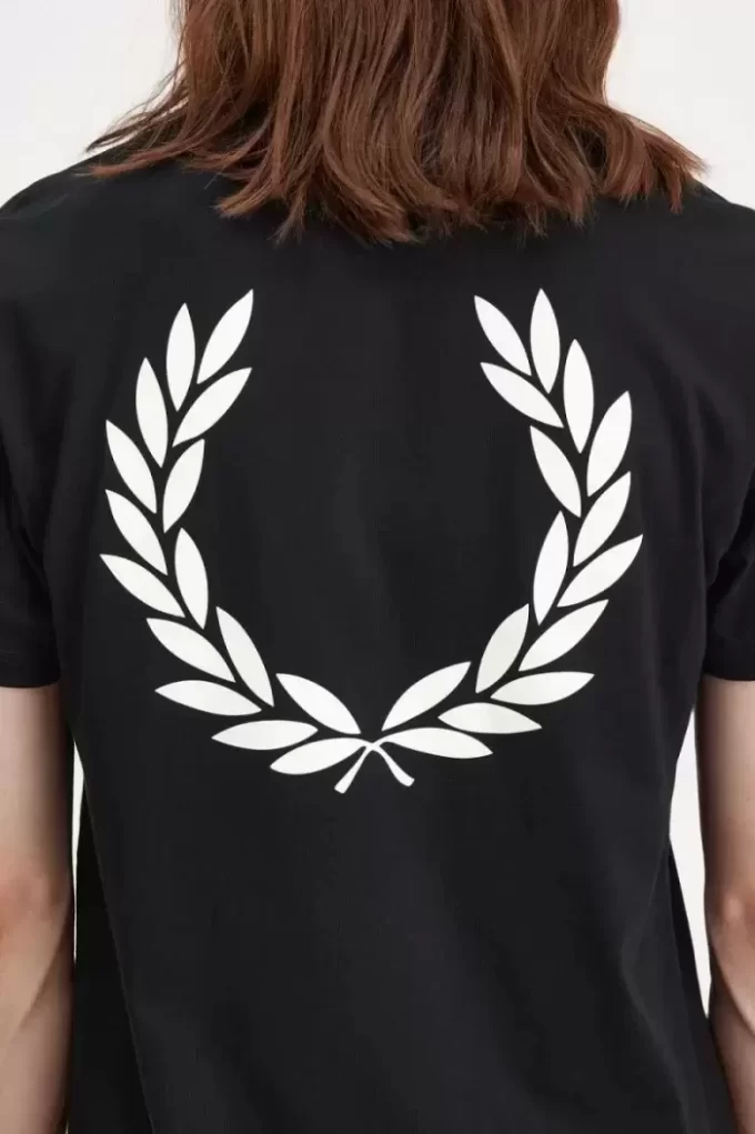 Camiseta con gráfico de corona de laurel para hombre
