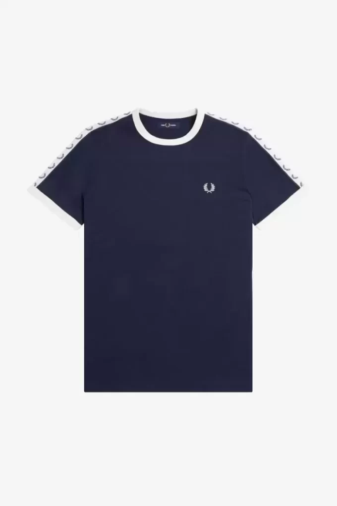 Camiseta con ribetes entallados para hombre