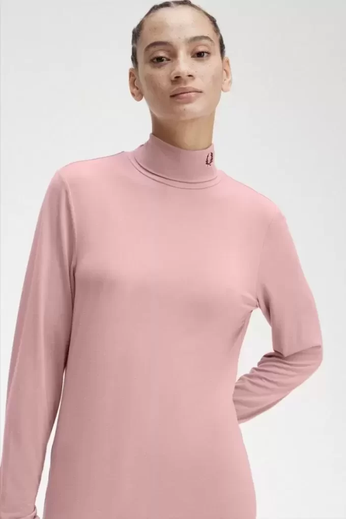 Camiseta de cuello vuelto para mujer