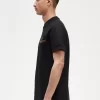 Camiseta de hombre con bolsillo con ribete doble