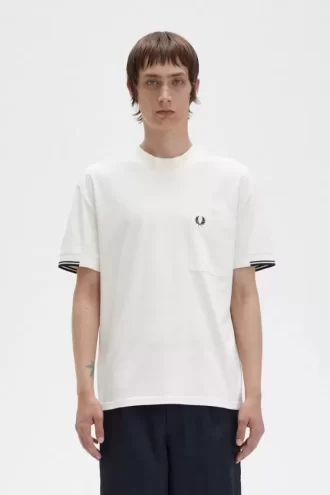 Camiseta de hombre con mangas con ribetes