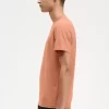 Camiseta de hombre con marca circular