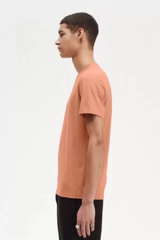 Camiseta de hombre con marca circular Camiseta de hombre con marca circular