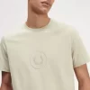 Camiseta de hombre con marca circular