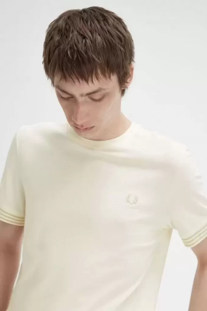 Camiseta de hombre con puños a rayas Camiseta de hombre con puños a rayas