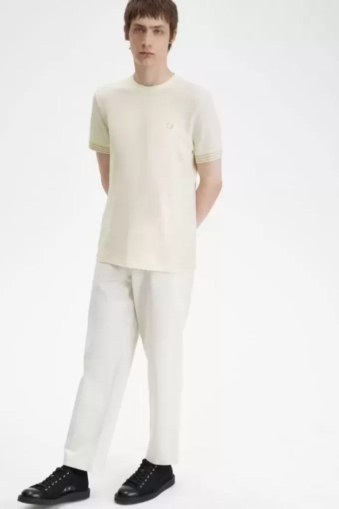 Camiseta de hombre con puños a rayas Camiseta de hombre con puños a rayas