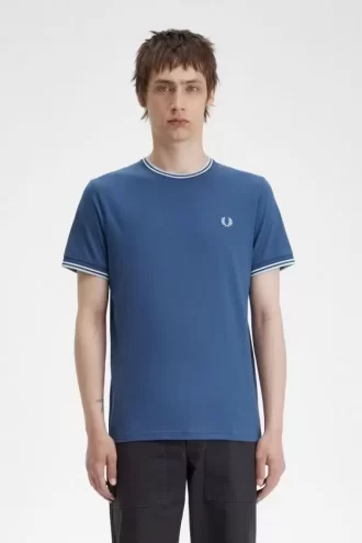 Camiseta de hombre con ribete doble