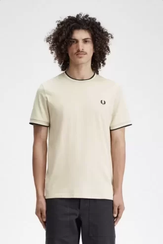 Camiseta de hombre con ribete doble