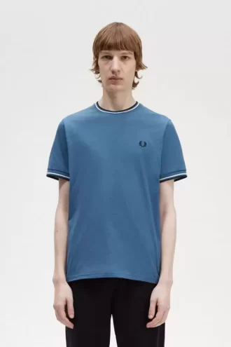 Camiseta de hombre con ribete doble