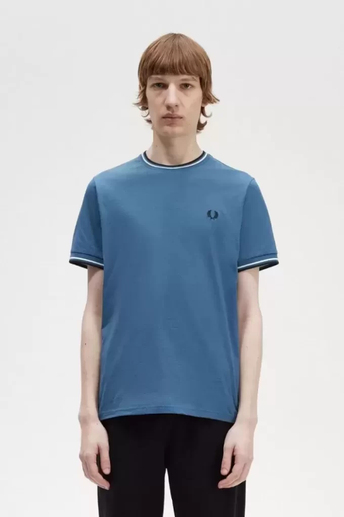 Camiseta de hombre con ribete doble