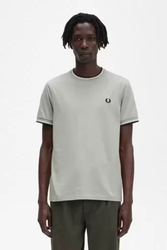 Camiseta de hombre con ribete doble