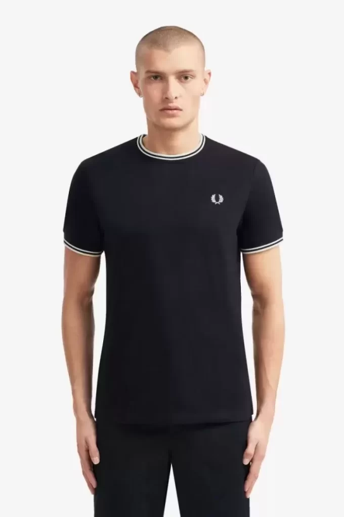 Camiseta de hombre con ribete doble