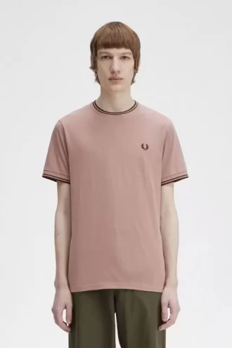 Camiseta de hombre con ribete doble