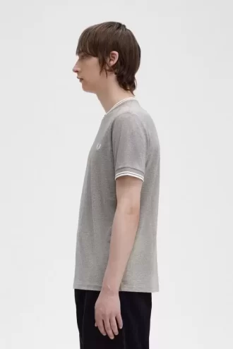 Camiseta de hombre con ribete doble