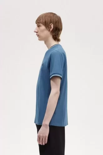 Camiseta de hombre con ribete doble