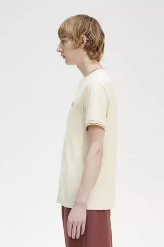 Camiseta de hombre con ribete doble