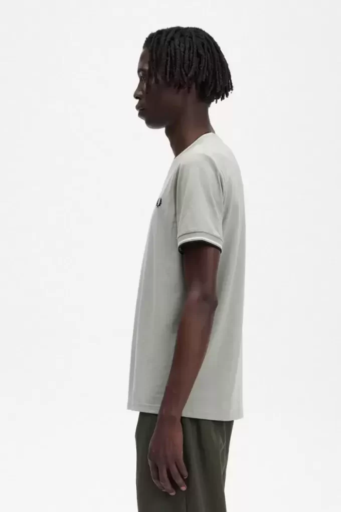 Camiseta de hombre con ribete doble
