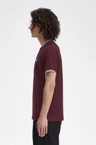 Camiseta de hombre con ribete doble
