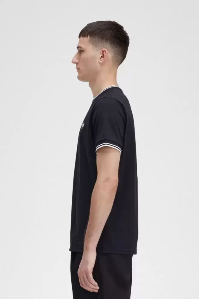 Camiseta de hombre con ribete doble