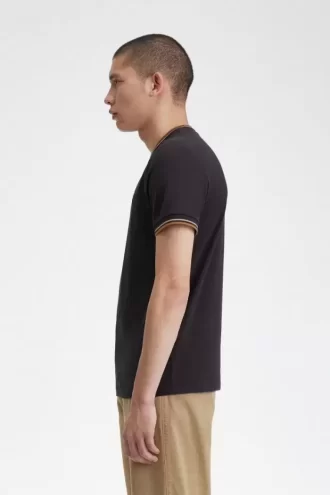 Camiseta de hombre con ribete doble