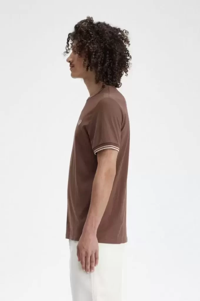 Camiseta de hombre con ribete doble