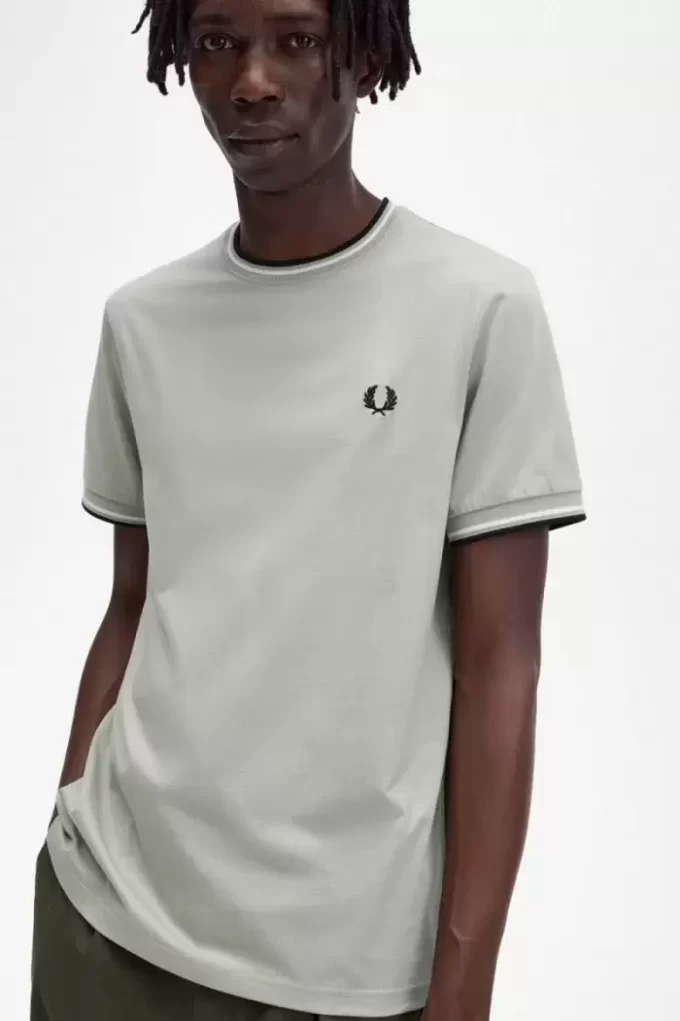 Camiseta de hombre con ribete doble