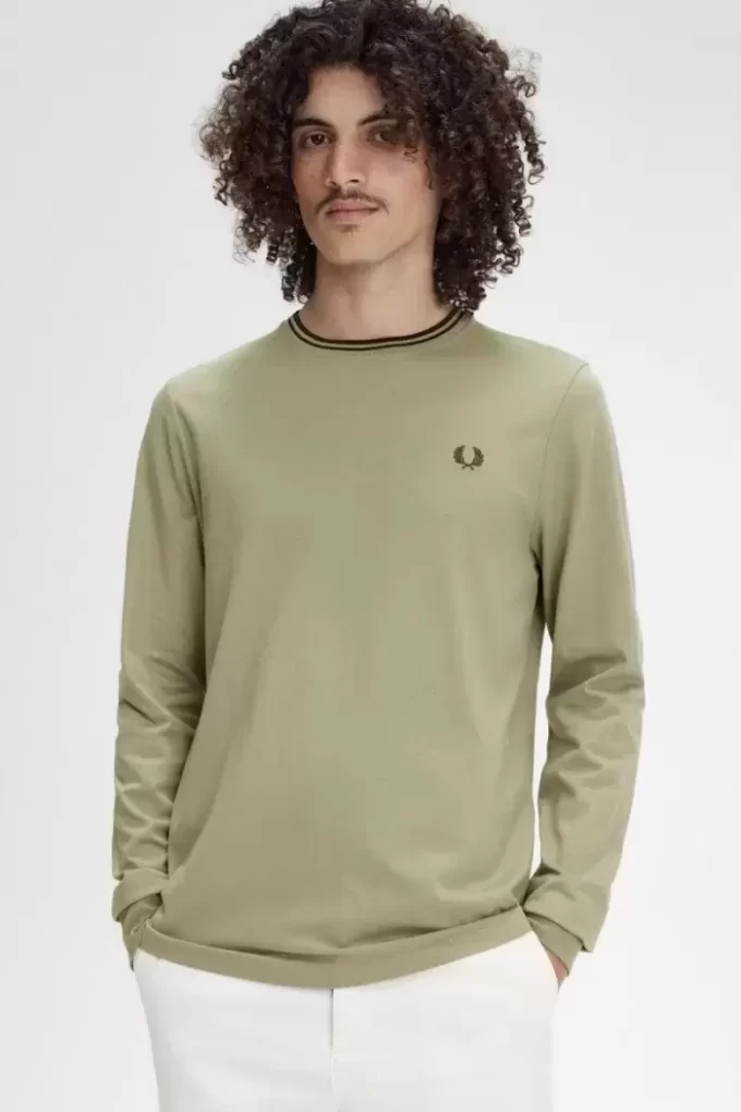 Camiseta de hombre con ribete doble