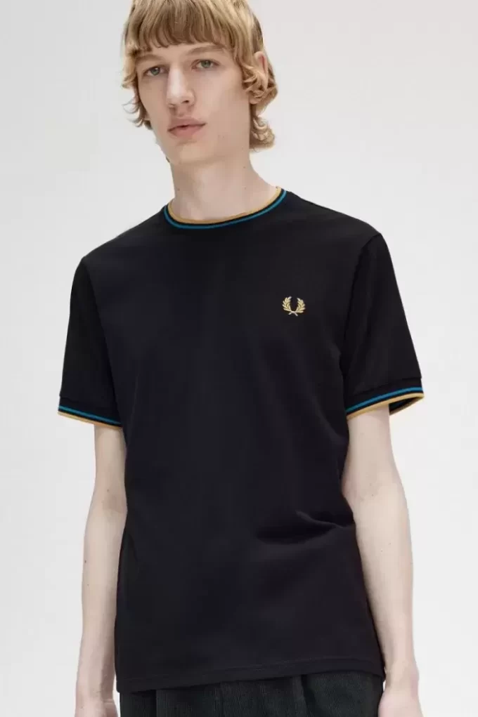 Camiseta de hombre con ribete doble