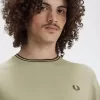 Camiseta de hombre con ribete doble