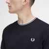 Camiseta de hombre con ribete doble