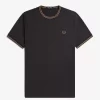 Camiseta de hombre con ribete doble