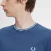 Camiseta de hombre con ribete doble