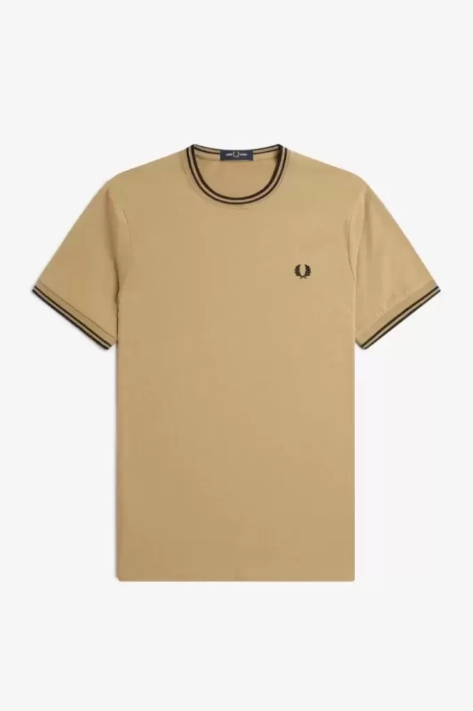 Camiseta de hombre con ribete doble