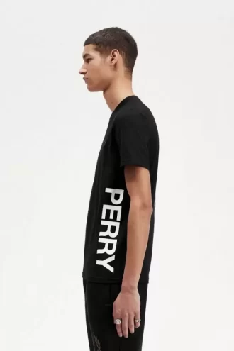 Camiseta de marca gráfica para hombre