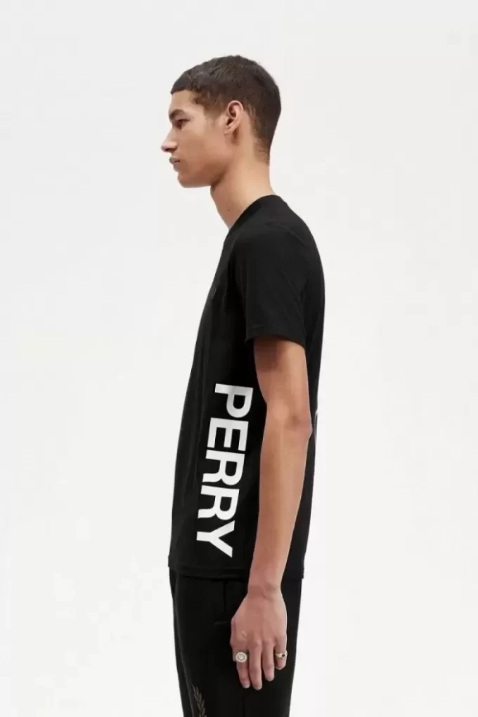 Camiseta de marca gráfica para hombre