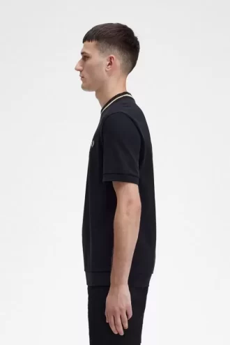 Camiseta de piqué con cuello redondo para hombre