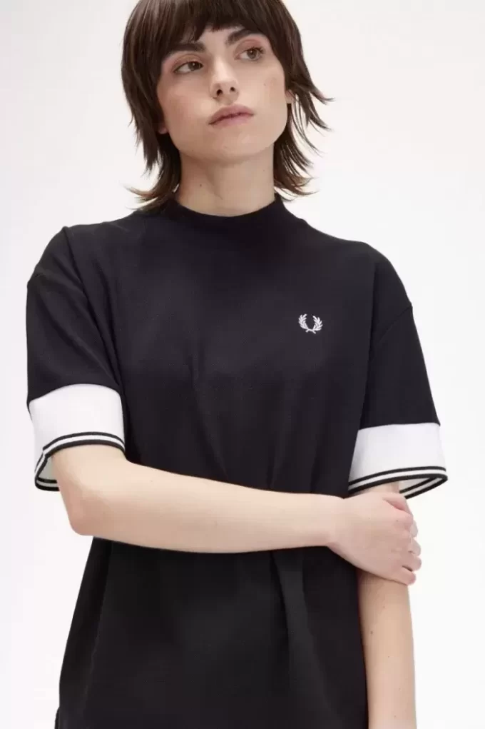 Camiseta de piqué con puños con ribete para mujer