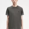 Camiseta de piqué con ribetes llamativos para hombre